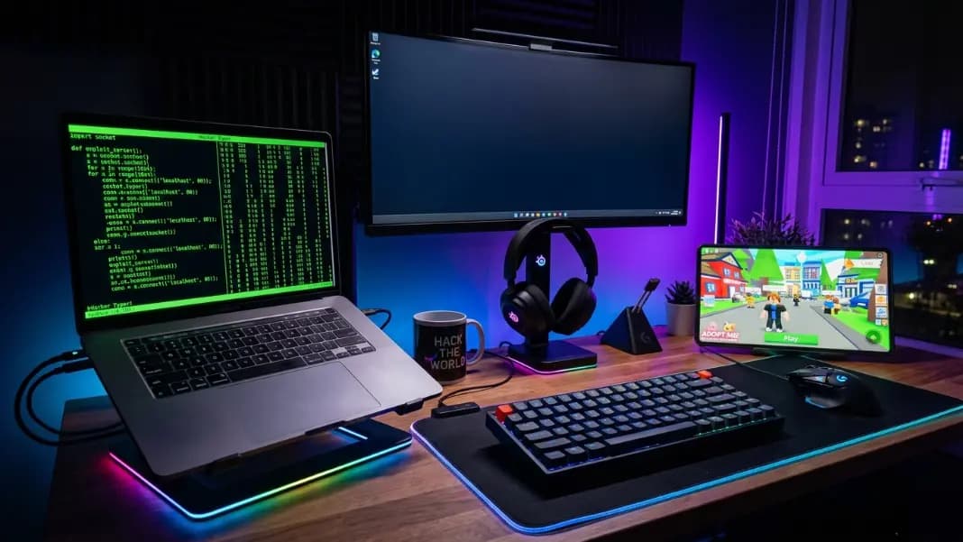 Hacker Typer for Roblox and Free Fire: Gaming Community Prank Guide